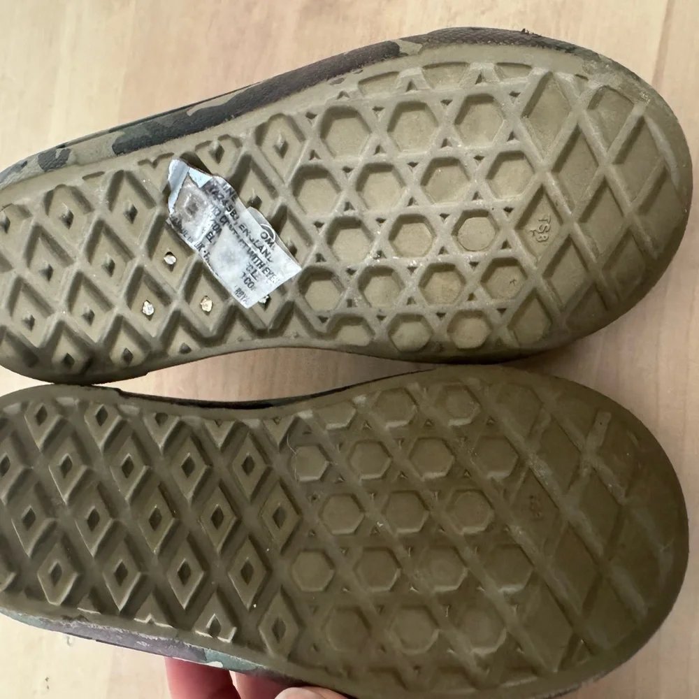 Toddler VANS camouflage Slip On TRK shoes (8)